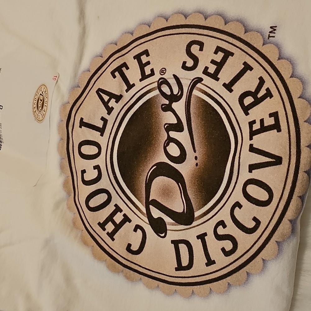 Dove Discoveries xl tee